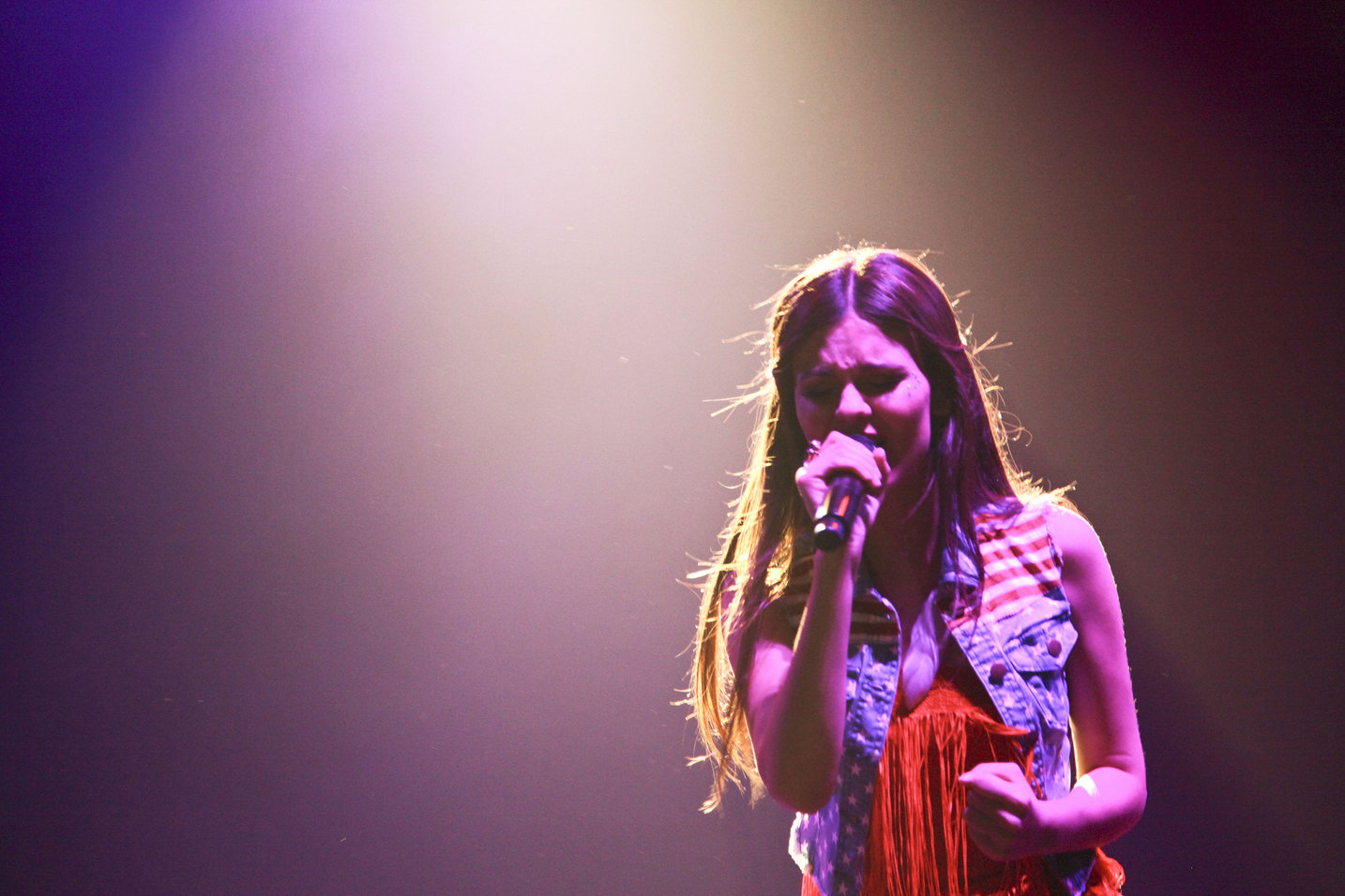 Victoria Justice video 2012 South Shore Music Circus 8/15/12 