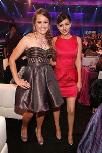 Victoria Justice video TeenNick HALO awards in Hollywood 11/17/12 