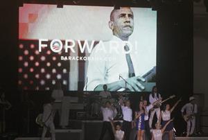 Katy Perry performs at a campaign rally for President Obama in Milwaukee 11/3/12