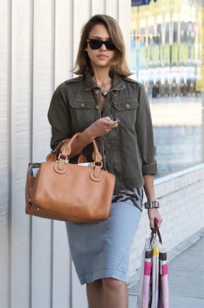 Jessica Alba at Bel Bambini in West Hollywood January 19, 2011 