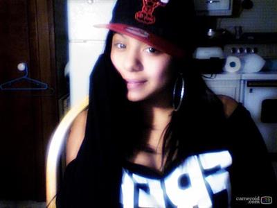 Thats me , im a young girl <3