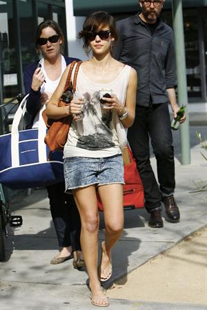 Jessica Alba leaving Caffe Luxxe in Brentwood on March 20, 2010 