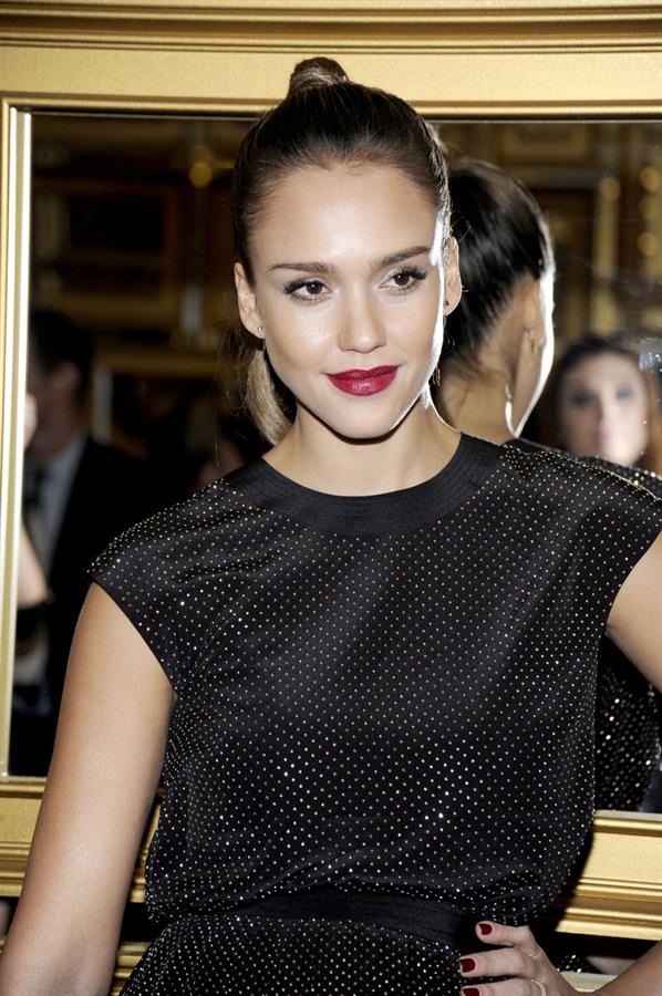 Jessica Alba Versace for H&M Fashion Event at the H&M on November 8 2011 