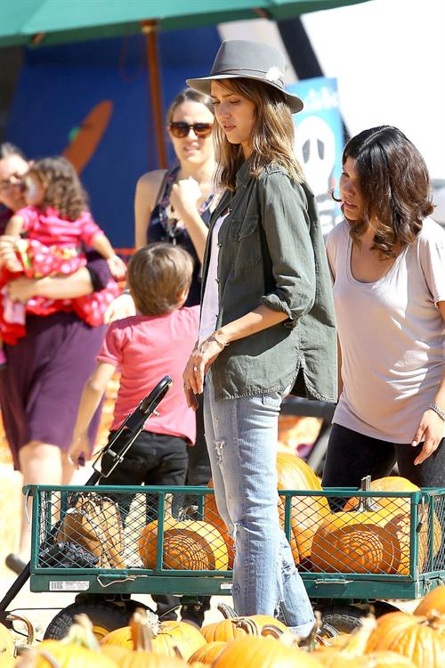 Jessica Alba – at Mr Bones Pumpkin Patch 10/12/13  