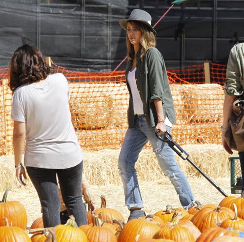 Jessica Alba – at Mr Bones Pumpkin Patch 10/12/13  