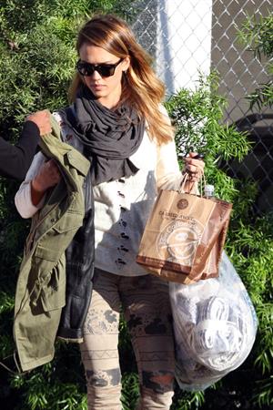 Jessica Alba - candids in West Hollywood 11/9/12  