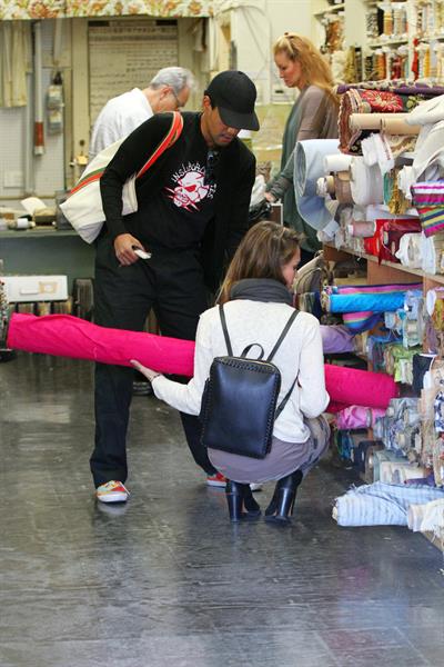 Jessica Alba - candids in West Hollywood 11/9/12  