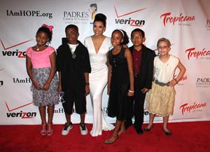 Eva Longoria Padres Contra el Cancer's 12 annual 'El Sueno de Esperanza' gala - September 29, 2012 