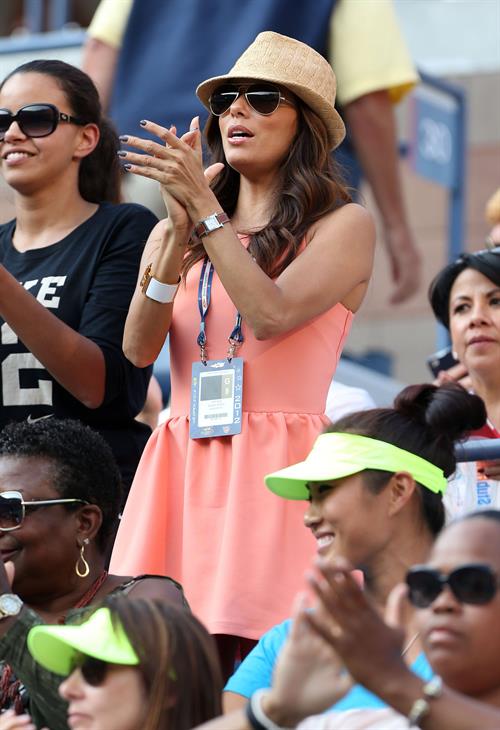 Eva Longoria - US Open in Flushing Meadows 30.08.12