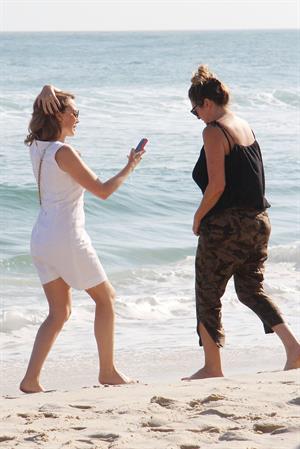 Kylie Minogue lunch at Aprazivel restaurant in Santa Tereza October 3, 2012 