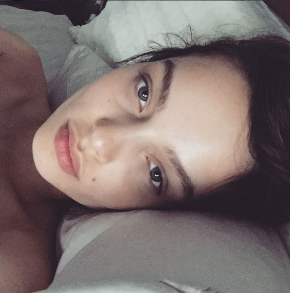 Luma Grothe taking a selfie