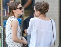 Emma Watson Shopping at a jewelry stand in the meatpacking district of New York 14.09.12