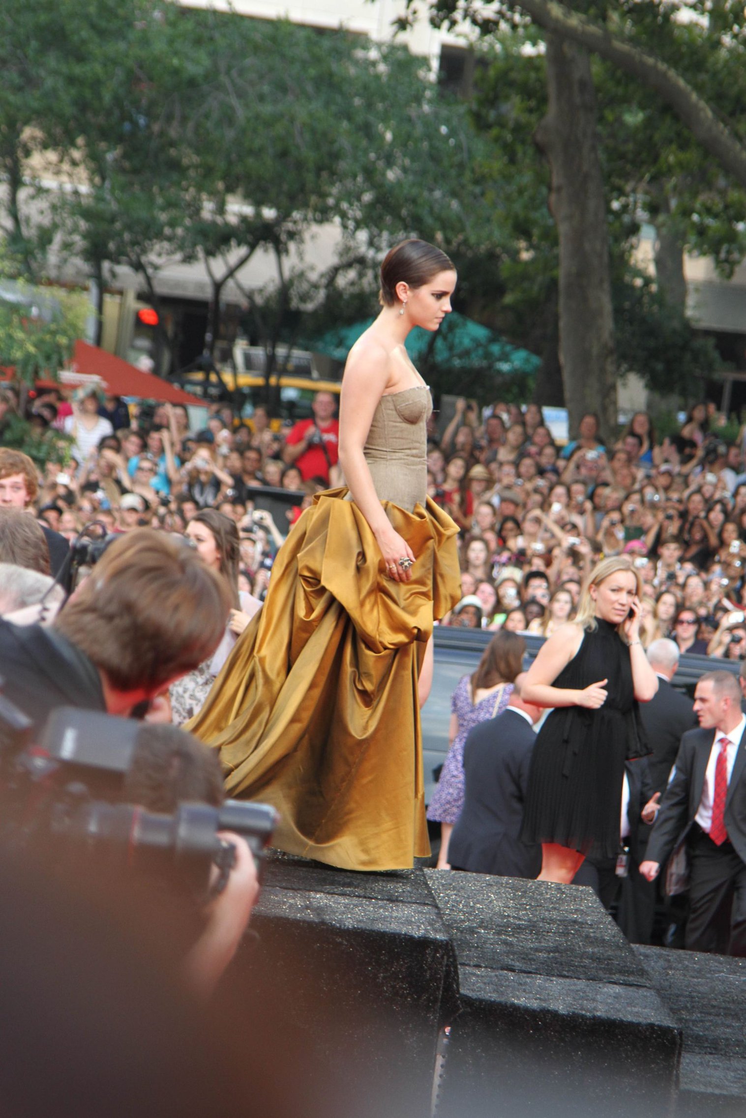 Emma Watson - Harry Potter and the Deathly Hallows Premiere in New York City, July 11, 2011