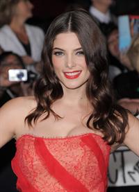 Ashley Greene Twilight Breaking Dawn premiere in Los Angeles on November 14, 2011