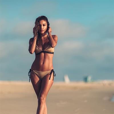 Johana Gómez in a bikini