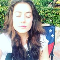 Manon Mathews taking a selfie