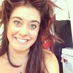 Manon Mathews taking a selfie