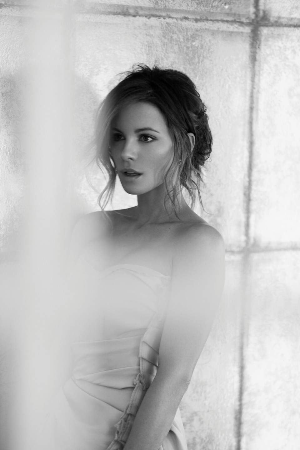 Kate Beckinsale  Diego Uchitel Photoshoot for C California Style  November 2013 
