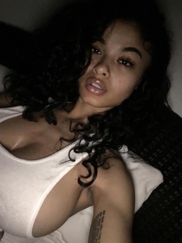 India Westbrooks taking a selfie