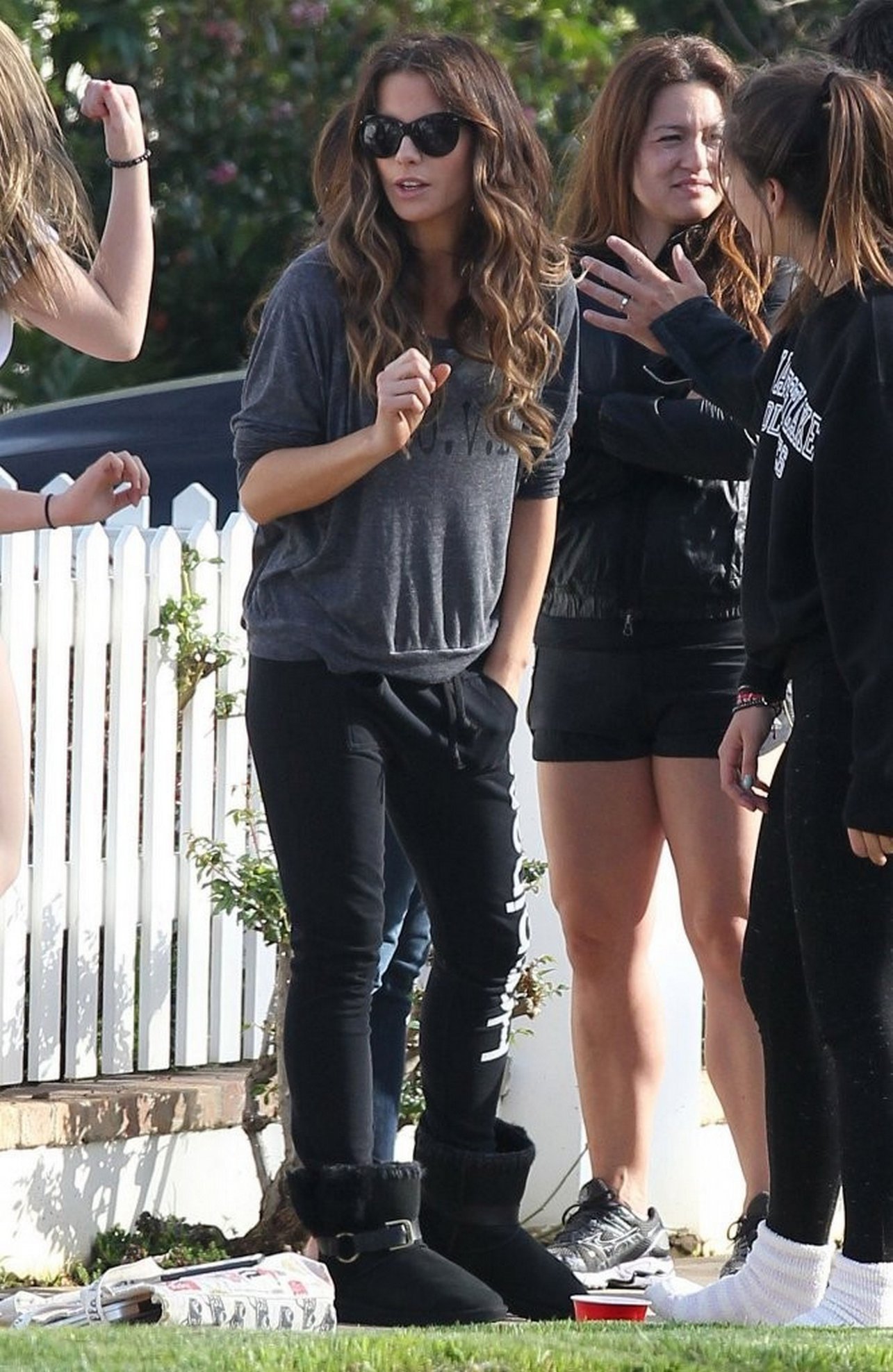 Kate Beckinsale Spotted at a friends house in Pacific Palisades March 32013 