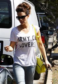 Kate Beckinsale out and about - August 15, 2013  