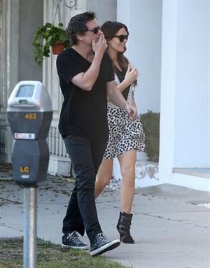 Kate Beckinsale - out in Beverly Hills September 7-2013  