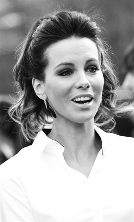 Kate Beckinsale Burberry Prorsum show at London Fashion Week 2/18/13 