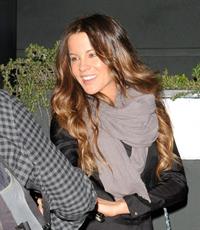 Kate Beckinsale leaving Tavern after dinner January 30-2013 