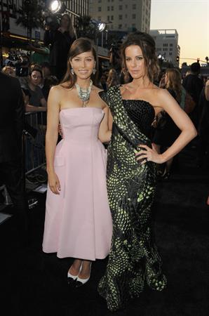 Kate Beckinsale Premiere of Columbia Pictures' 'Total Recall' at Grauman's Chinese Theatre in Hollywood August 1-20 