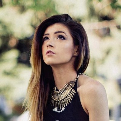 Chrissy Costanza