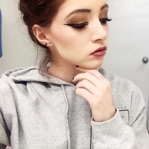 Chrissy Costanza taking a selfie