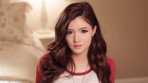 Chrissy Costanza
