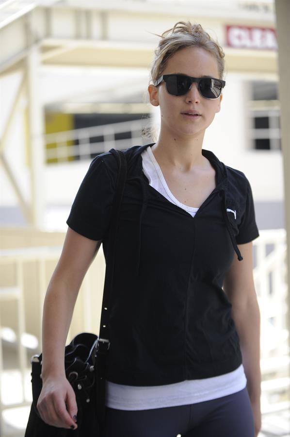 Jennifer Lawrence going to the gym in Los Angeles on June 12, 2012