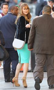 Jennifer Lawrence Arriving at the Jimmy Kimmel Live (January 31, 2013) 