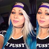 Krystal Dawson taking a selfie