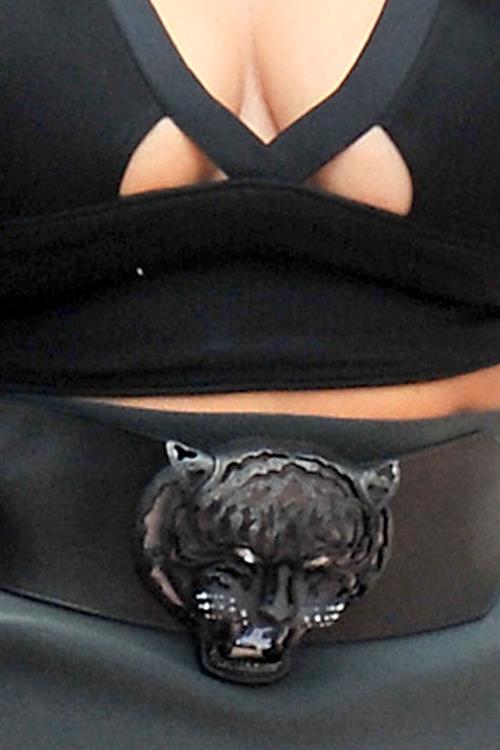 Kim Kardashian out for dinner in Miami 10/14/12 