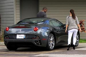 Kim Kardashian - shops in Beverly Hills August 11, 2012