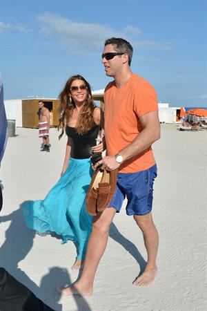 Sofia Vergara - beach candids in Miami 1/2/13  