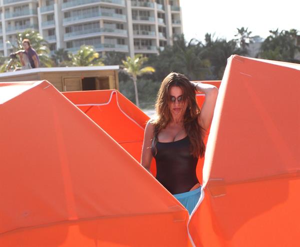 Sofia Vergara - beach candids in Miami 1/2/13  