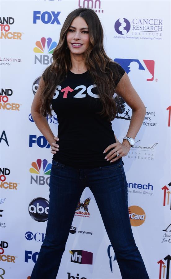 Sofia Vergara - Stand Up To Cancer benefit in Los Angeles - September 7, 2012