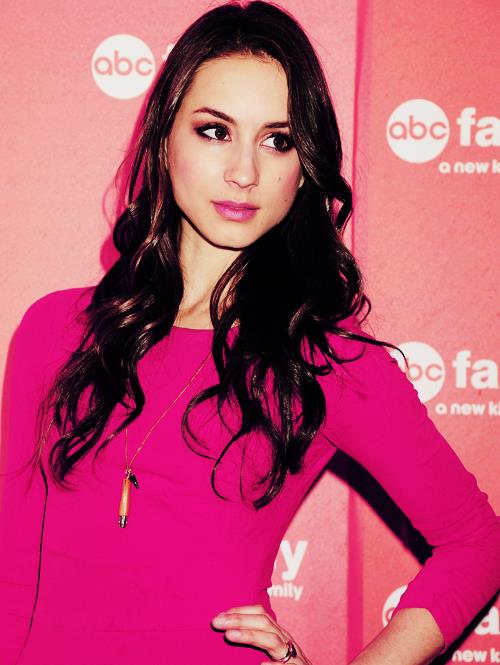 Troian Bellisario