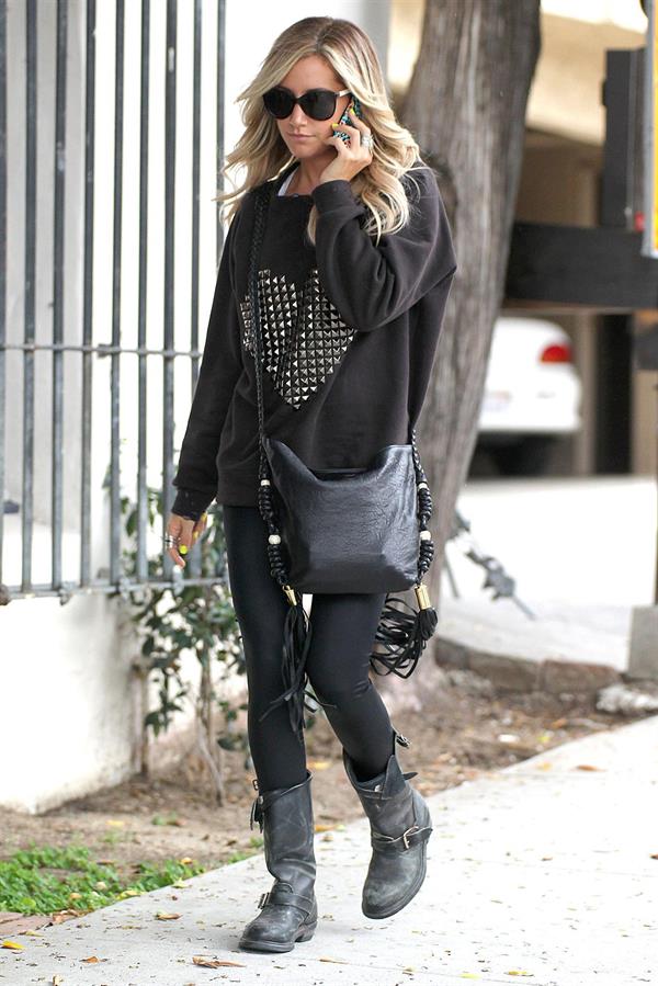 Ashley Tisdale goes shopping in West Hollywood on April 25, 2012