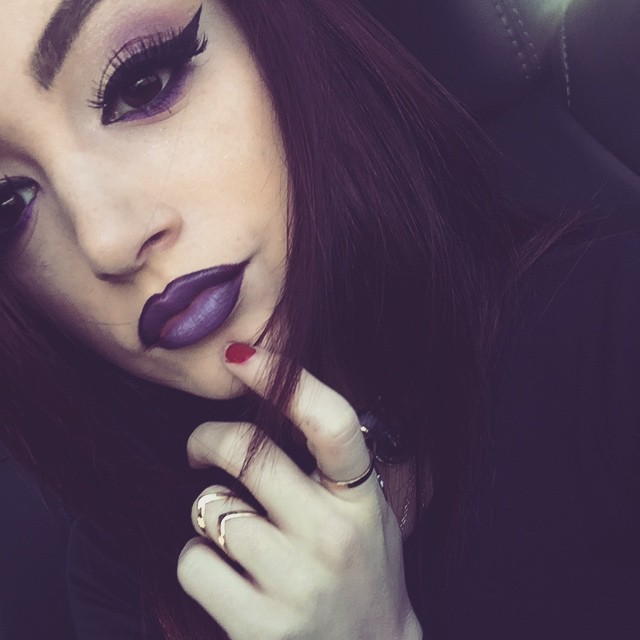 Chrissy Costanza taking a selfie