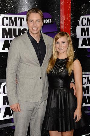 Kristen Bell at the 2013 CMT Music Awards in Nashville - June 5, 2013 