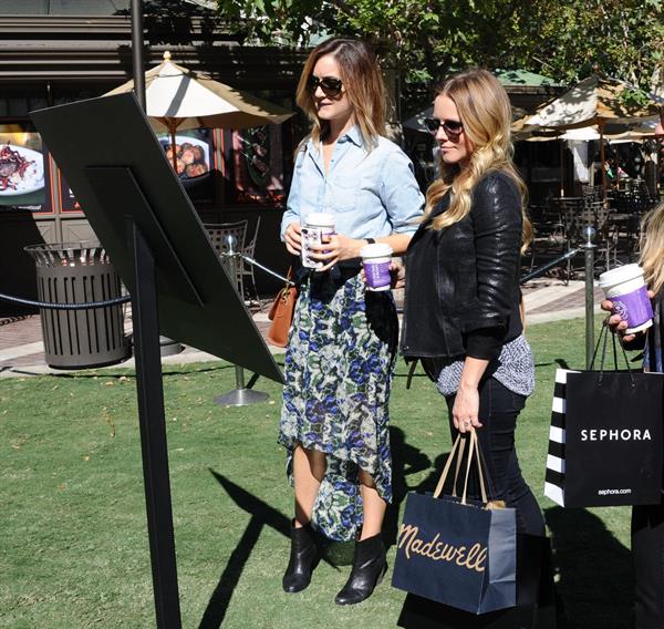 Kristen Bell out shopping at The Americana at Brand in Glendale 10/30/12