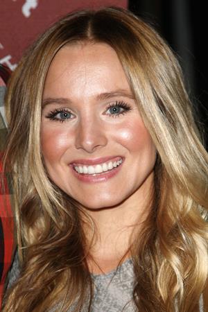Kristen Bell - Hit and Run Screening in New York City (July 25, 2012)