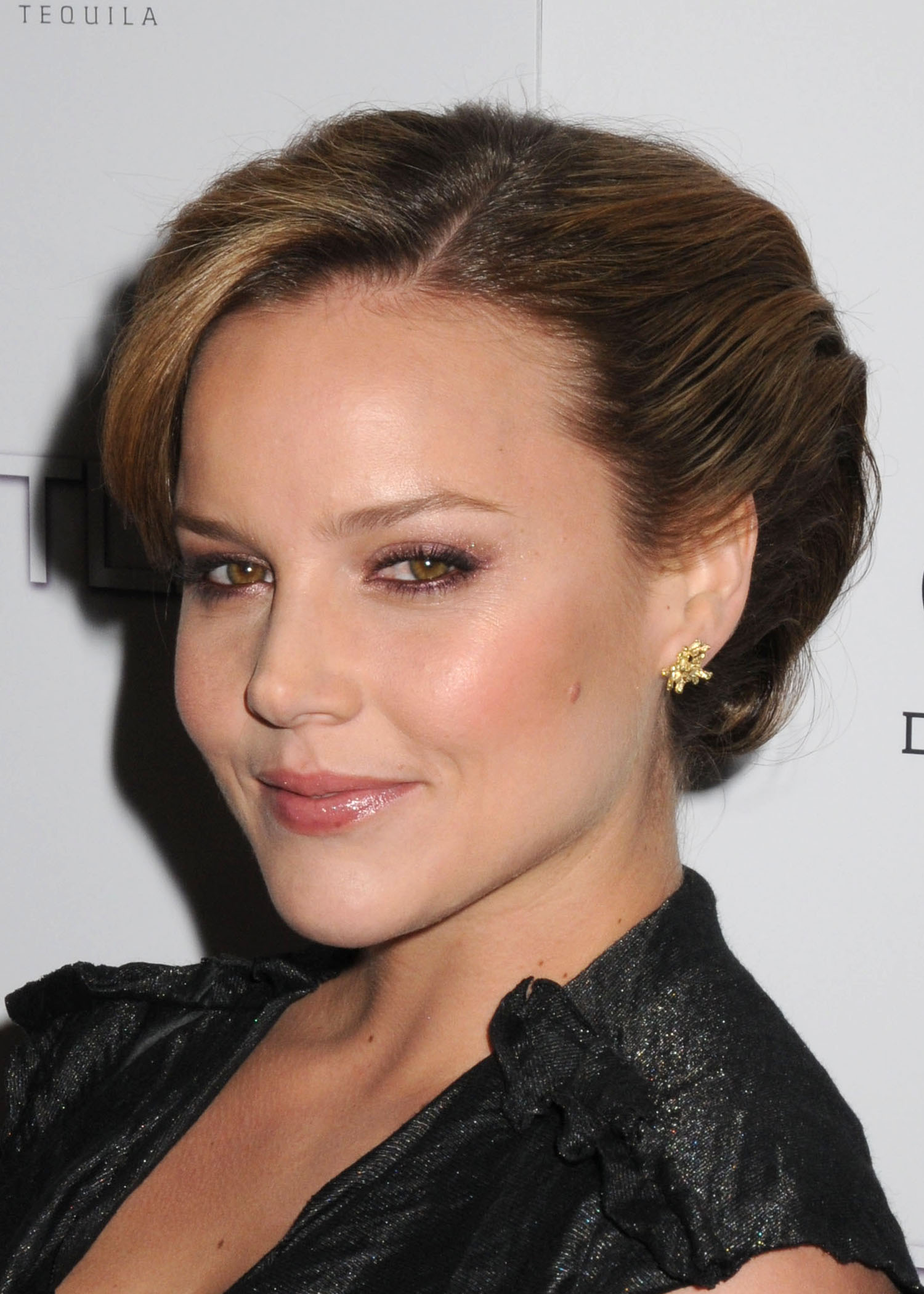 Abbie Cornish at the Limitless premiere in New York City 8/3/2011 