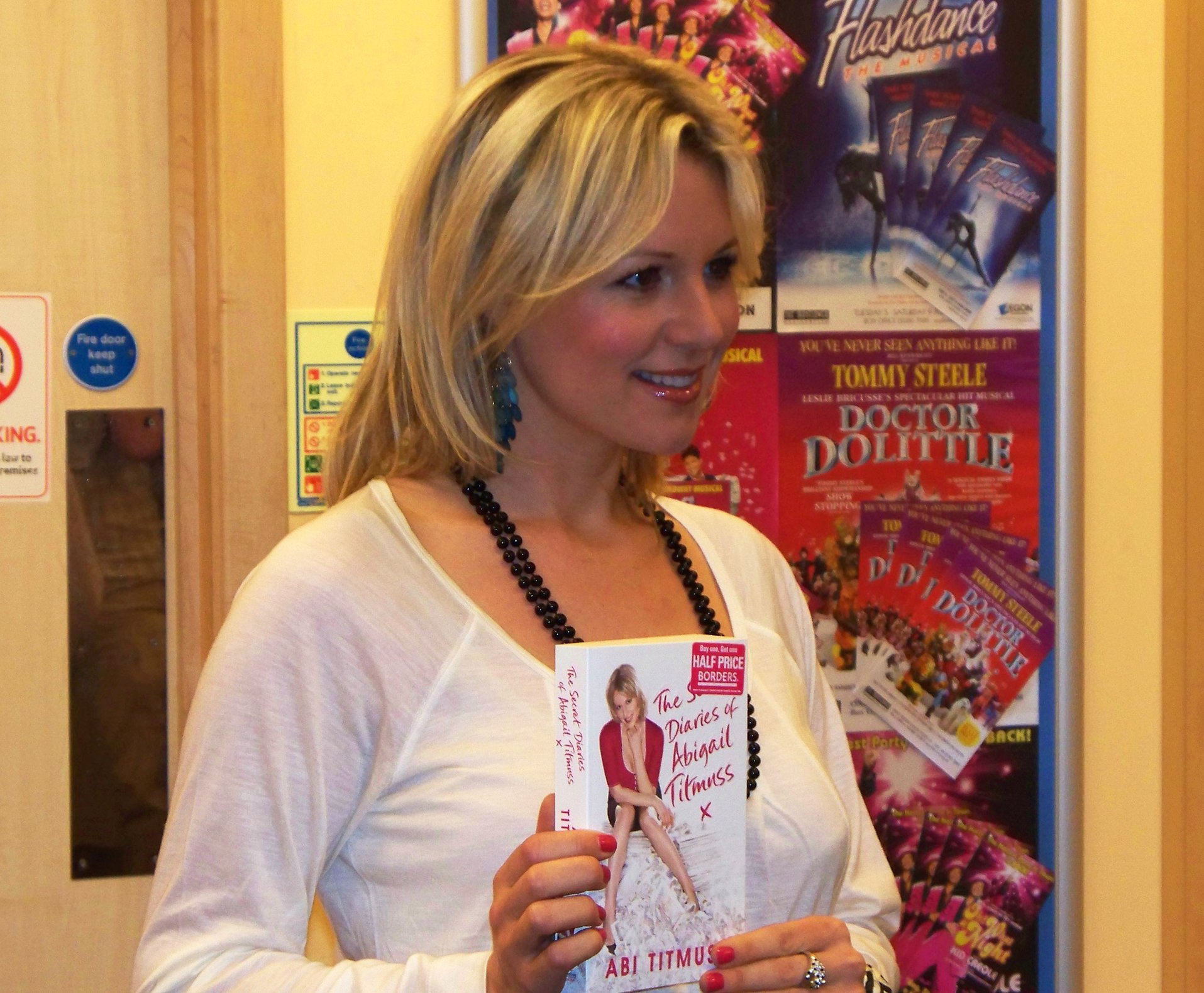 Abi Titmuss at a book signing in Southampton August 2, 2008