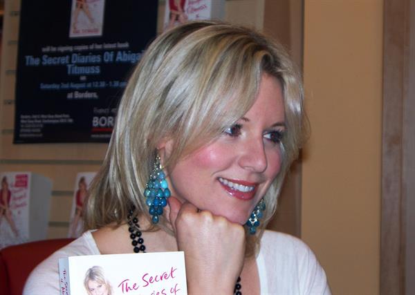 Abi Titmuss at a book signing in Southampton August 2, 2008