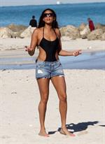 Alesha Dixon - Soaking in the sun in South Beach - FL - 15-12-10 (bikini)